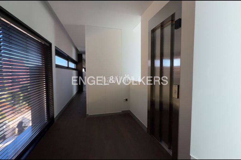 Foto df71a16f-88fe-4659-b518-35555fe8d41b. Casa amb piscina a Golf Bahía Finestrat