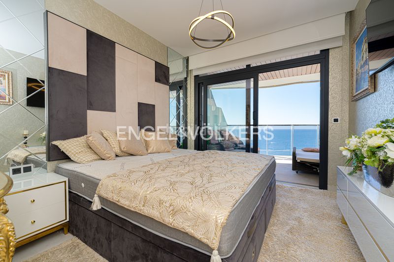 Foto dffa8c88-0052-4ed0-a177-4c81da62be00. Apartament amb piscina a Playa Poniente Benidorm