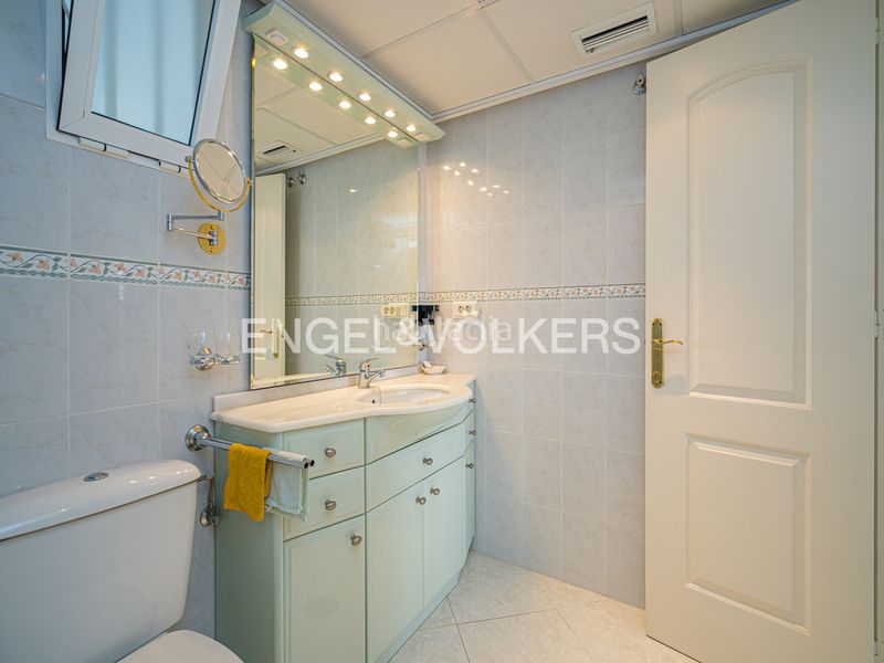 Foto 40ef786a-f5f0-4e3e-982d-c0c6a70e5fa1. Àtic amb piscina a Alitana-Casablanca Vila Joiosa (la)