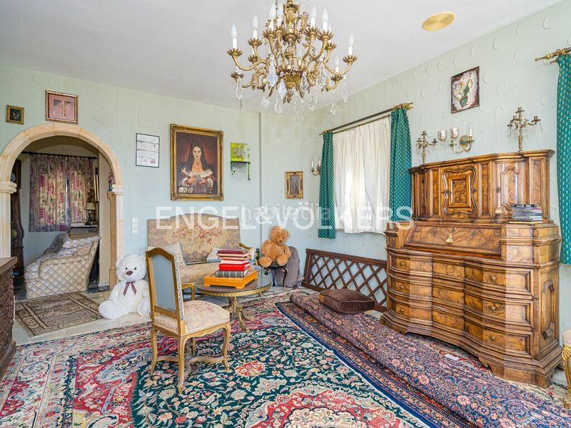 Foto ee57bf69-f07a-4fff-a9d2-38075b5020d4. Xalet amb xemeneia aparcament piscina a Finestrat pueblo Finestrat