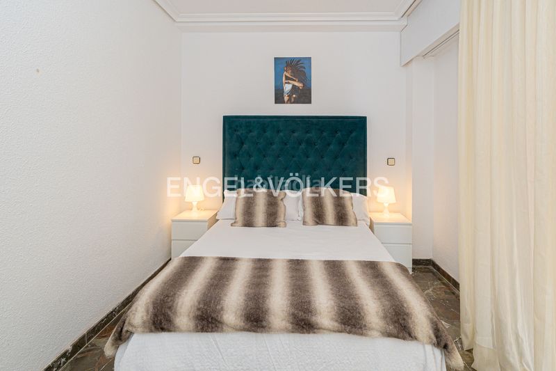 Foto f8b25709-c7ac-4a82-bd4b-f5948c1e4362. Lloguer pis a avenida de la armada española 5 a Playa Poniente Benidorm