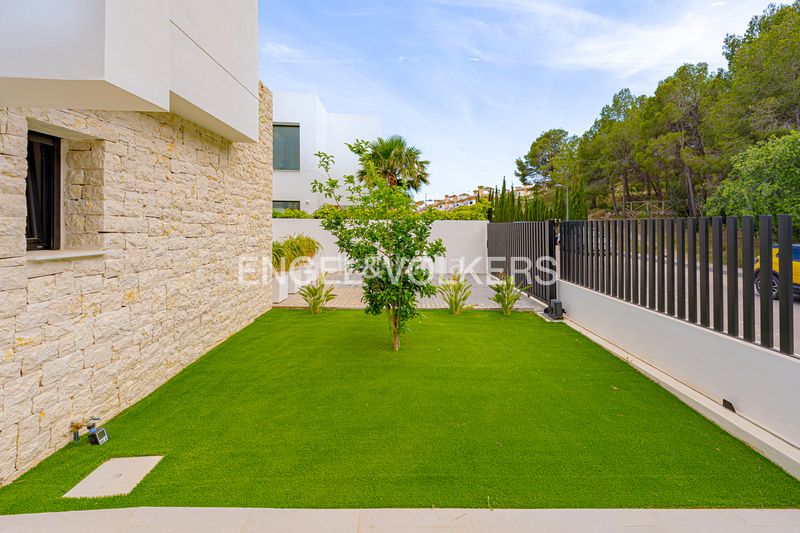 Foto ce71a4fa-558c-49cc-b783-a954420f62fe. Xalet amb aparcament piscina a balcón de ponoig - Polop paradis - Polop hills Polop