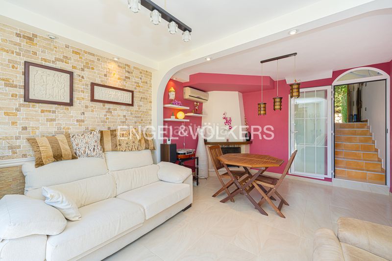 Foto d42c6dee-a8a5-4486-92ba-55c8d378db21. Casa adossada a calle isla de lanzarote 3 a Golf Bahía Finestrat