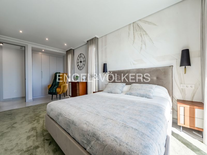 Foto acbee8b1-1208-48b8-b08e-762eb4328a7e. Casa amb piscina a Golf Bahía Finestrat