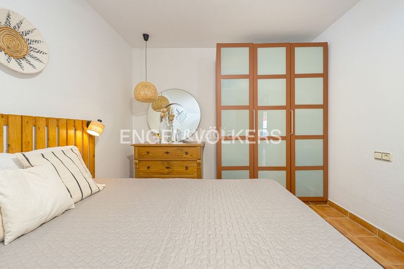 Foto f46b3e68-5757-4cf4-8e8d-873d3ec6c32e. Casa aparellada amb aparcament piscina a Poble Nou-Montiboli Vila Joiosa (la)