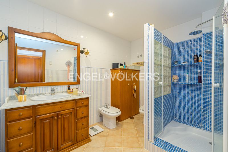 Foto acdcebef-5efa-49e6-9edd-8d9909515a46. Pis a carrer colón 78 a Platja de Vila Joiosa Vila Joiosa (la)