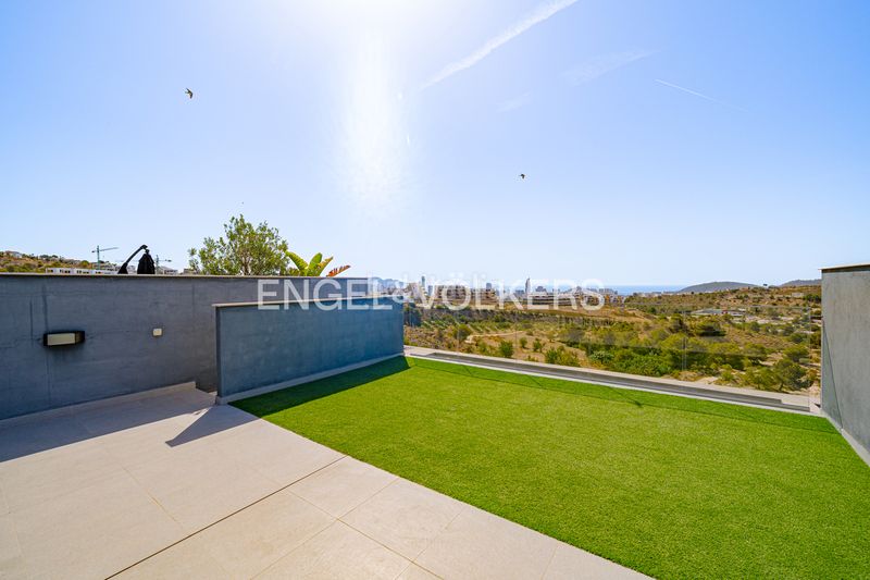 Foto 7f78ff94-07f7-4c01-a4fa-4babcd9561f1. Apartament amb calefacció aparcament piscina a balcón de Finestrat-terra marina Finestrat