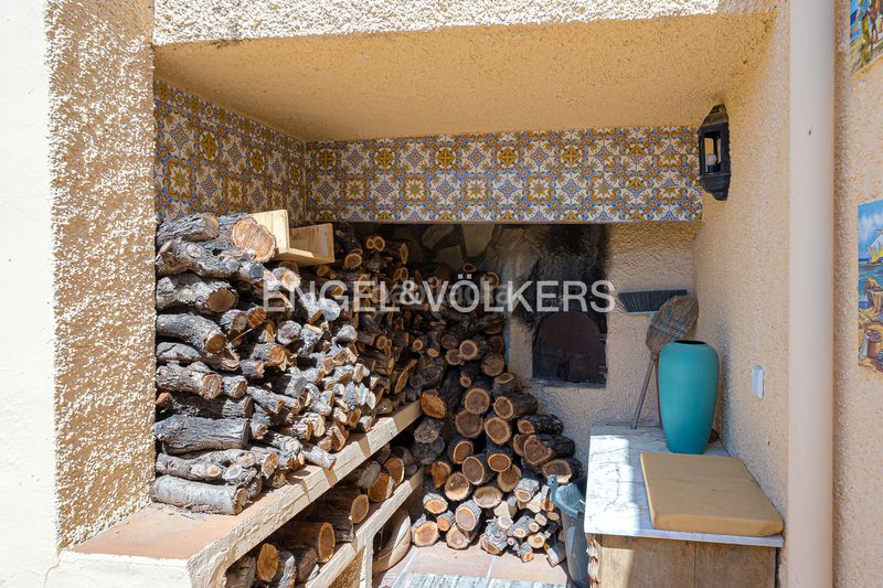 Foto de633157-a169-40f2-9e01-67783e05aa82. Xalet amb xemeneia piscina a Relleu