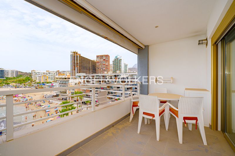 Foto 086a5442-7f17-40cd-aeb2-680918fdd90e. Apartamento en travessia marina baixa 2 exclusiva vivienda en primera línea de mar en la cala en Finestrat
