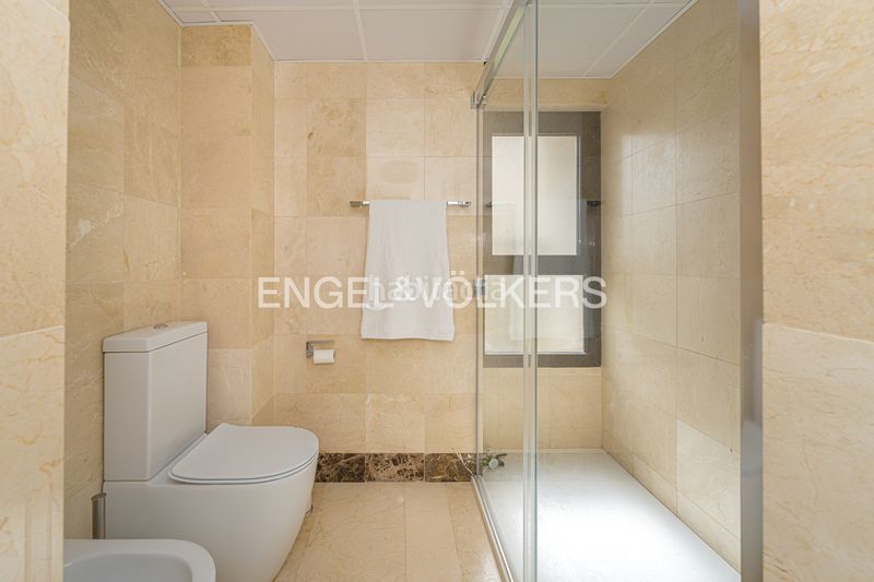 Foto 2c6f86ae-bee4-43e6-9aa3-38dcaf6bc53f. Apartament a avenida del mediterráneo 44 a Playa Levante Benidorm