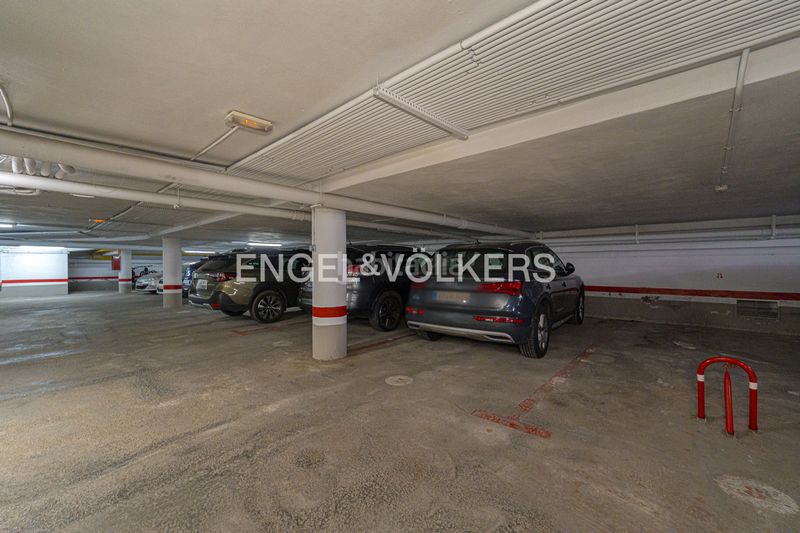 Foto 2d73603b-2960-47b9-8c4d-b8aec4e643fb. Apartament a avenida del mediterráneo 44 a Playa Levante Benidorm