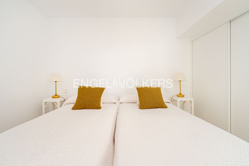 Foto a1f5a138-6d2f-4e69-9c49-ab36aea87bc7. Apartament a avenida del mediterráneo 44 a Playa Levante Benidorm
