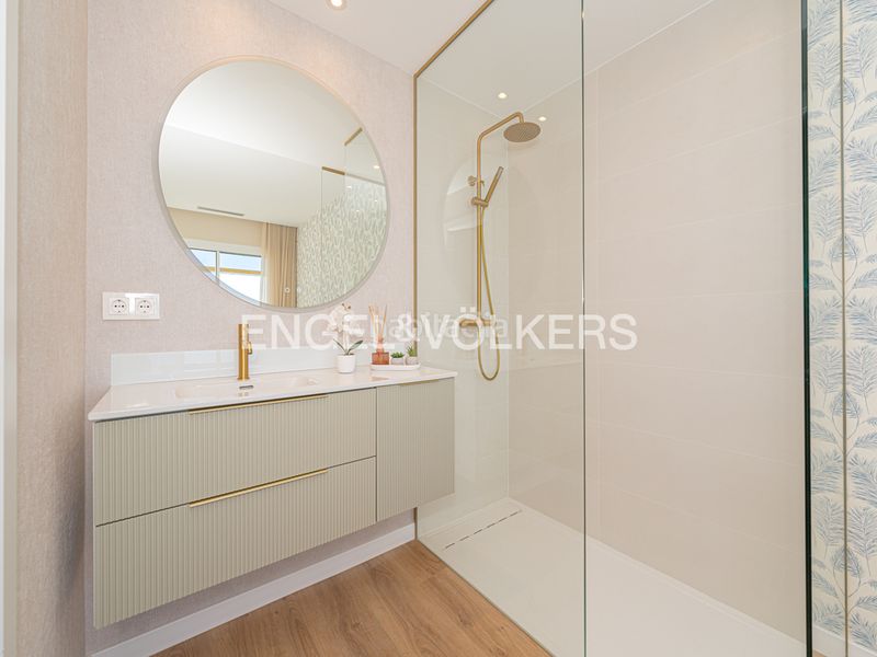 Foto ad202a65-c3a8-495b-8ebc-c58cc5aee13d. Piso edificio intempo. exclusividad y prestigio en Benidorm