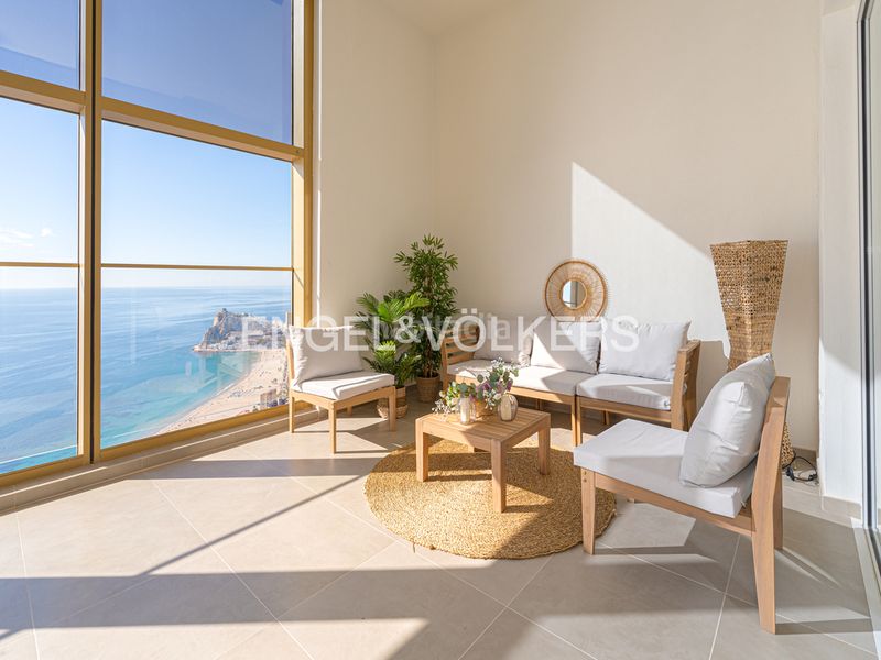 Foto cebd592b-63f8-4a07-9226-bc3691b5b4ac. Piso edificio intempo. exclusividad y prestigio en Benidorm