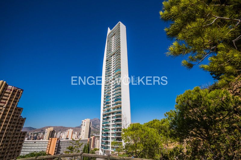 Foto 9ee219ed-8ef1-490d-8b4f-1a9543944d71. Pis a calle de viena 8 a Rincón Alto Benidorm