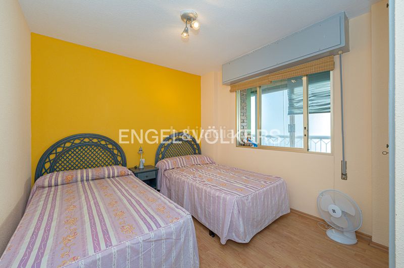 Foto 19ea1592-5576-4ca4-b876-3099cff040d3. Pis a avenida de madrid 26 a Playa Levante Benidorm