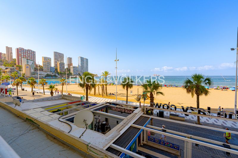 Foto e2ba9ece-7ff3-476c-b4b0-bd5f562c133b. Pis a avenida de madrid 26 a Playa Levante Benidorm