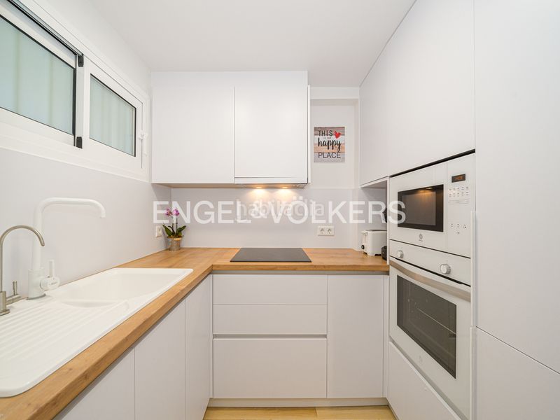 Foto 3e63c58e-384e-4100-ab4b-2e714ea2bd62. Lloguer apartament a avenida de madrid 22 a Playa Levante Benidorm