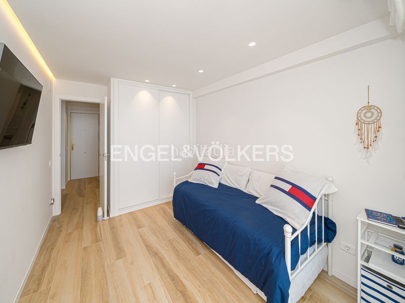 Foto 9c34a3da-c96b-444d-82e5-0cce83d5a276. Lloguer apartament a avenida de madrid 22 a Playa Levante Benidorm