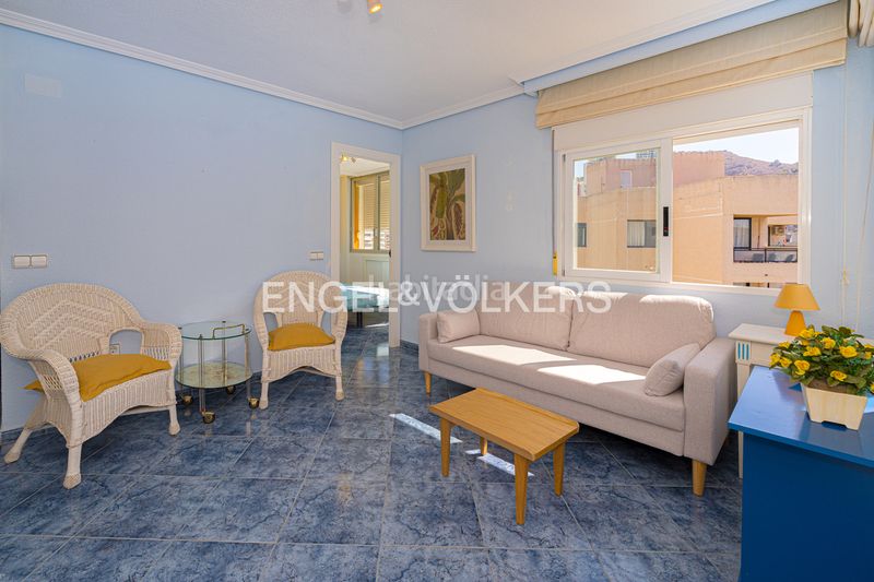 Foto dec1b214-3b5b-44af-9878-96b55a463923. Lloguer apartament a calle de amsterdam 4 a Rincón Alto Benidorm
