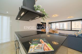 Appartement  Calle esperanto 27. Luminoso y bonito apartamento en urbanización con piscina, un ho