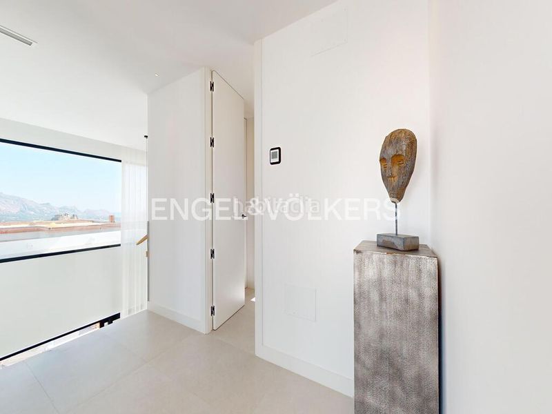 Foto 1d73357b-0b52-4de6-81fe-7def33574614. Casa amb piscina a Casco urbano Polop