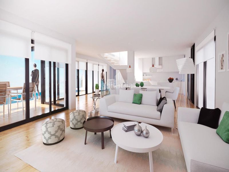 Foto a47352f1-48f9-4941-9576-3d543c593823. Casa amb piscina a Levante Alto Benidorm