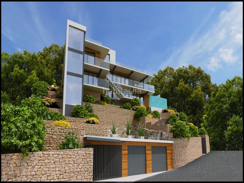 Foto a84cf4d6-a0cc-4282-a274-e0457f91c740. Casa amb piscina a Levante Alto Benidorm