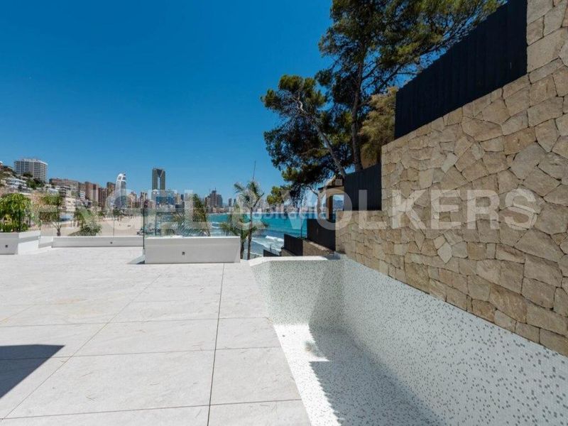 Foto 5953a30a-2467-4c6b-bf54-cc26b9bb31fd. Apartament amb piscina a Levante Alto Benidorm