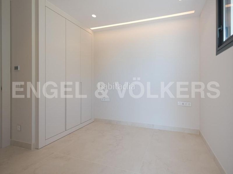 Foto 71bfbb93-0d25-4de9-b25d-d3cf662a63ea. Apartament amb piscina a Levante Alto Benidorm