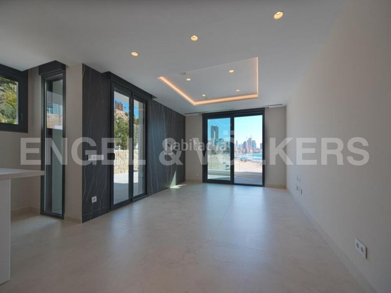 Foto e92daa7e-a050-4706-8280-b3331f4fb1e4. Apartament amb piscina a Levante Alto Benidorm