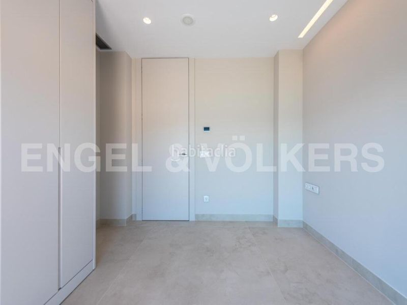 Foto 5d8fab01-b282-4a52-8907-d132a78381d9. Apartamento en Playa Poniente Benidorm