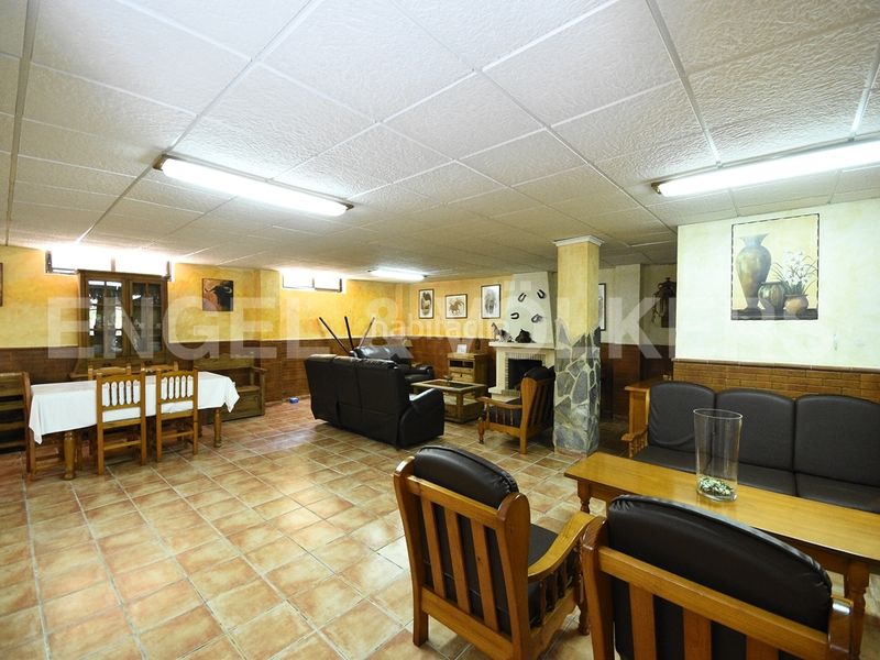 Foto 5337058a-3012-48c3-8797-a5a26929b446. Casa amb piscina a Sierra Helada Benidorm
