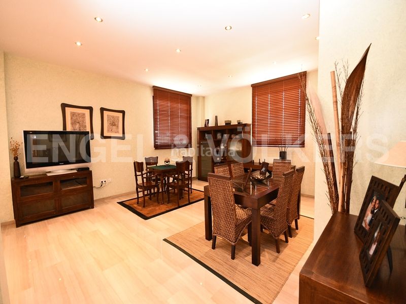 Foto c2114ac5-3707-4cc1-9d69-159813ef099d. Casa amb piscina a Sierra Helada Benidorm