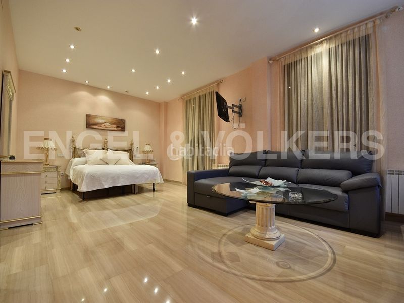 Foto f87a40eb-673a-40de-be52-34b4a9707e05. Casa amb piscina a Sierra Helada Benidorm