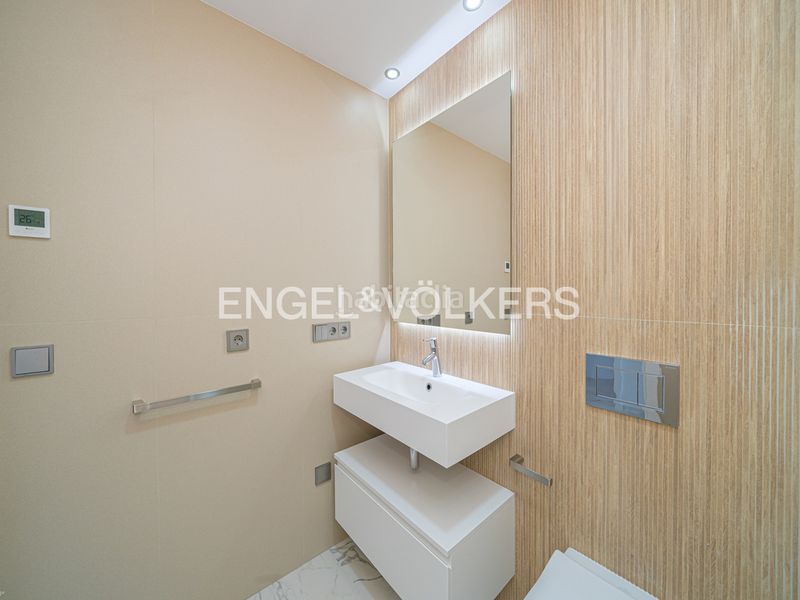 Foto 436c4e5c-2829-4c49-b0b2-d671ffc23593. Àtic amb piscina a Levante Alto Benidorm