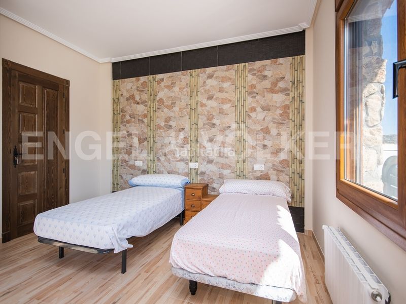 Foto 988d635b-65ea-472c-85a9-48006b94e070. Terreny residencial a Nerpio
