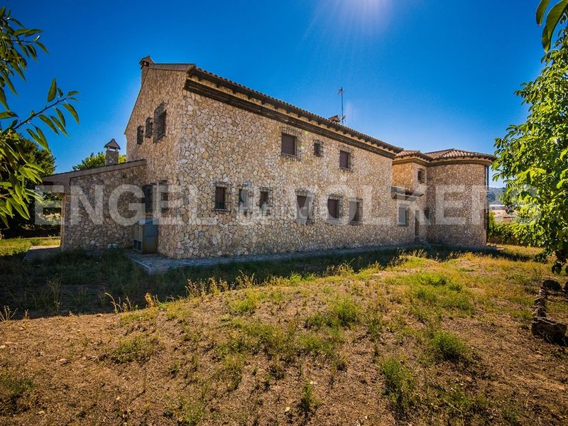 Foto ce3f8bea-bc1e-4e29-9b9c-e20a8f54c2af. Terreny residencial a Nerpio