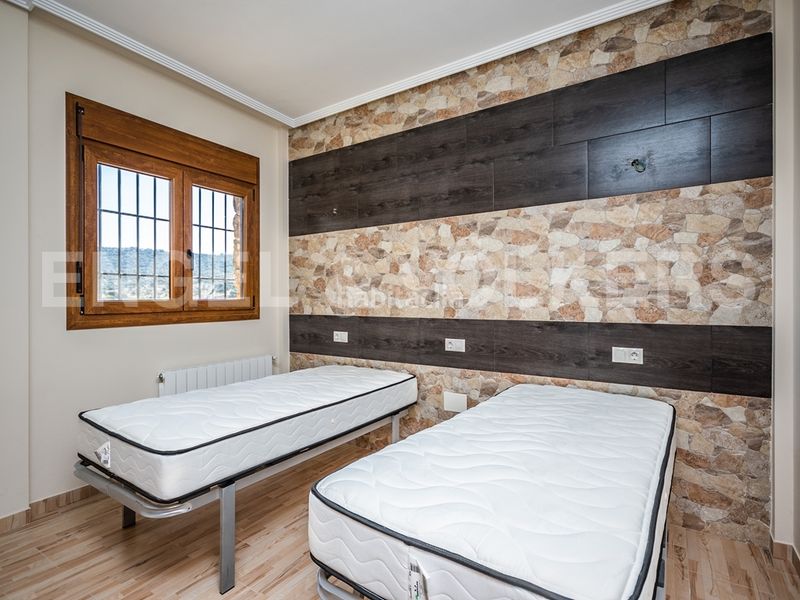 Foto f3565369-0809-4e61-a829-08433f614048. Terreny residencial a Nerpio