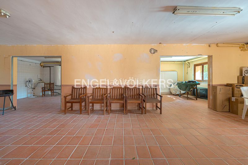 Foto a2a7d46e-65ac-4413-9d63-9ad2aea7aa29. Casa amb xemeneia piscina a Coloma Nucia (la)