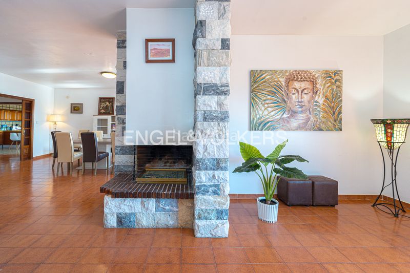 Foto d3bfd0f2-058f-4a2a-b0c2-0bd210204640. Casa amb xemeneia piscina a Coloma Nucia (la)