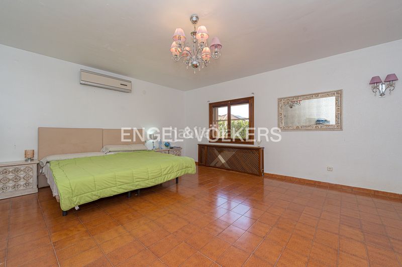 Foto d70fcc82-2b75-4f91-8b04-91d7b4d2e786. Casa amb xemeneia piscina a Coloma Nucia (la)