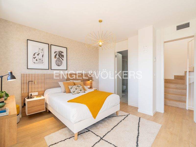 Foto ea769444-5ba3-4dd3-bdb4-c2ead3cb93b0. Casa amb piscina a Montebello - Nou Espai Nucia (la)