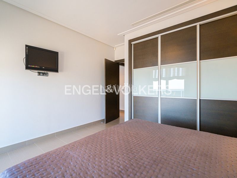 Foto 78449ff6-1b44-462f-b363-90b6f63ec97d. Casa a Playa Poniente Benidorm