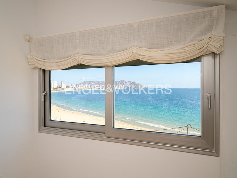 Foto af97acd7-f3a9-4614-b8f0-e8a73b14d723. Casa a Playa Poniente Benidorm