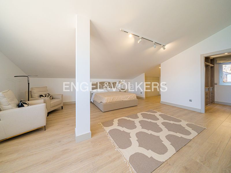 Foto dc947b5a-8dc3-4dc5-814c-7781703bb7ea. Casa a Playa Poniente Benidorm