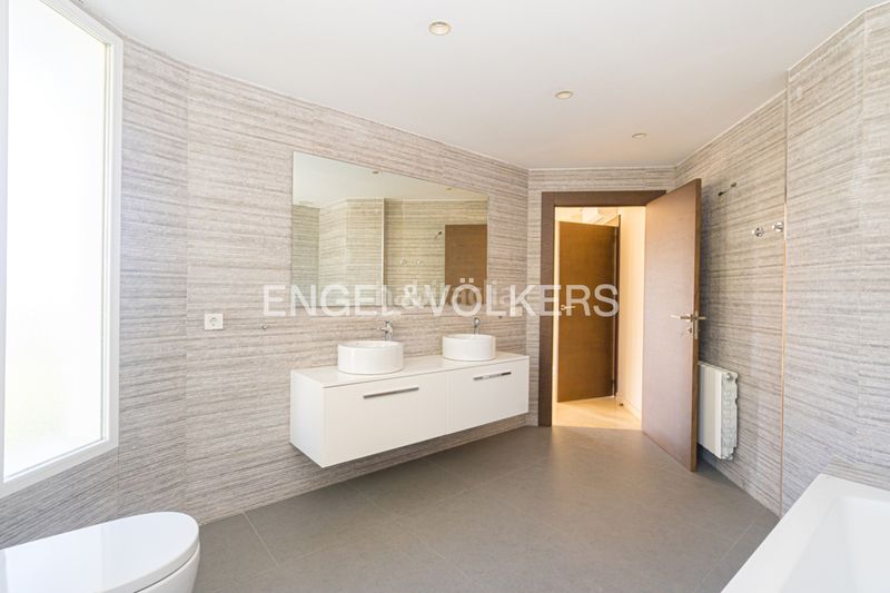 Foto 2e4102a7-f213-4252-9d95-c35f3261d6d5. Casa amb xemeneia piscina a Pueblo-Ubanizaciones Alfàs del Pi (l´)