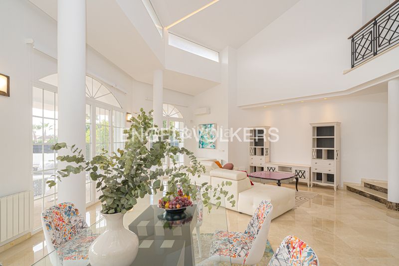 Foto 47f0a340-4bd2-401c-b752-39084be8c677. Casa amb xemeneia piscina a Pueblo-Ubanizaciones Alfàs del Pi (l´)