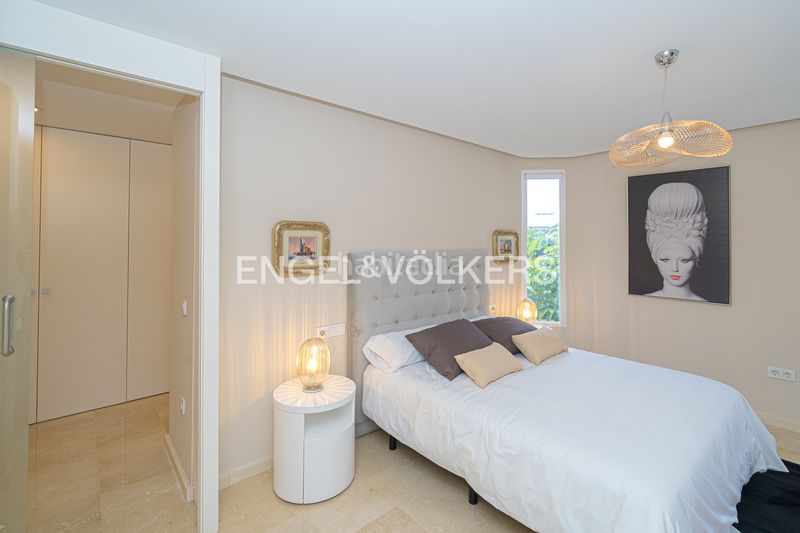 Foto 93189345-8e29-4abd-a7ba-3e794a71d234. Casa amb xemeneia piscina a Pueblo-Ubanizaciones Alfàs del Pi (l´)