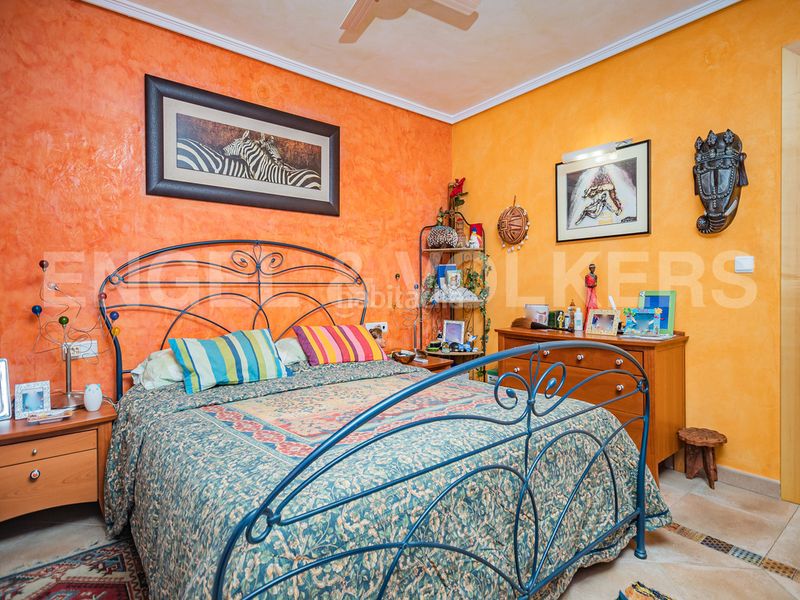 Foto 070f4b57-f41f-45dc-9303-2d5e208f5796. Casa en Urbanizaciones Benidorm